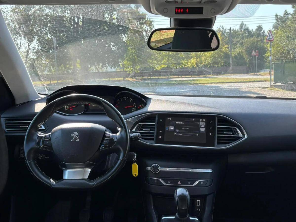 peugeot-308-sw-2015-diesel-1560cc