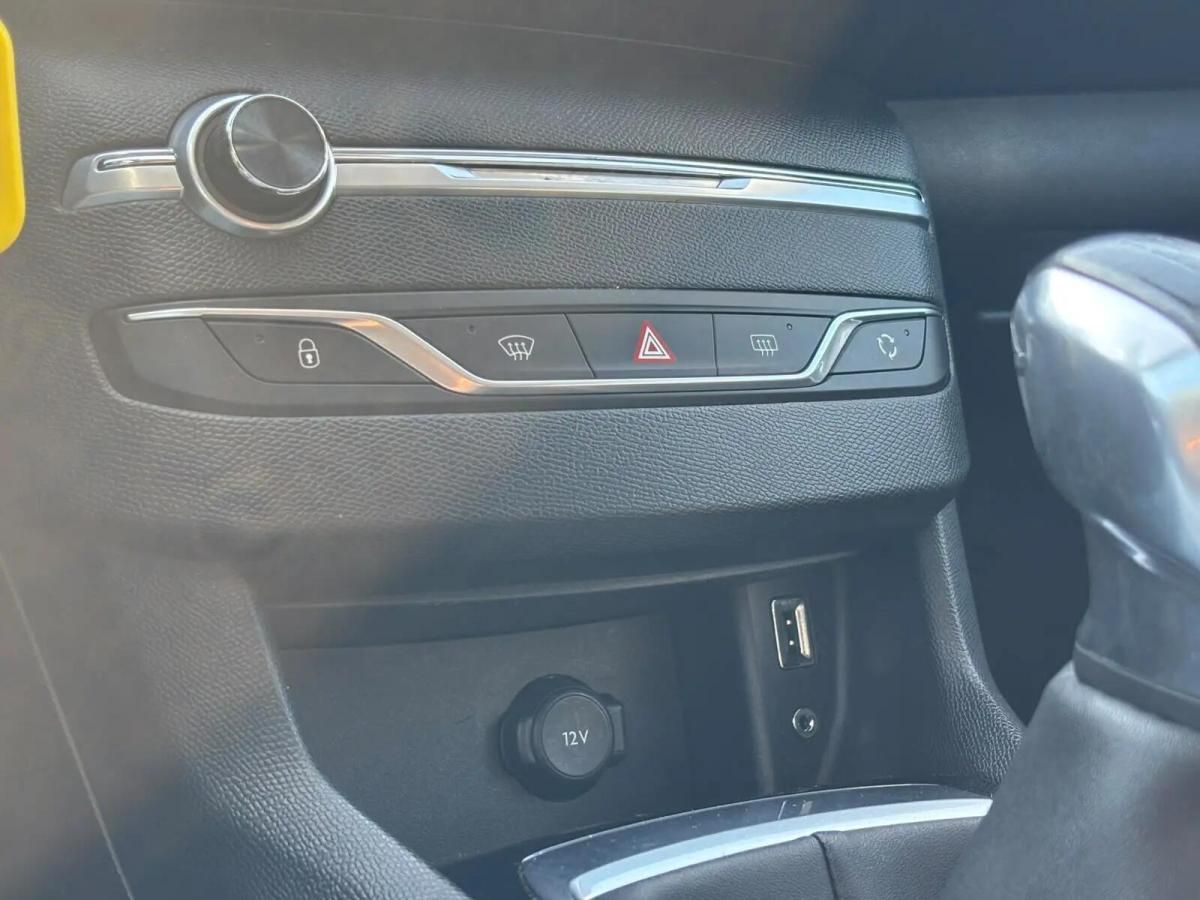 peugeot-308-sw-2015-diesel-1560cc