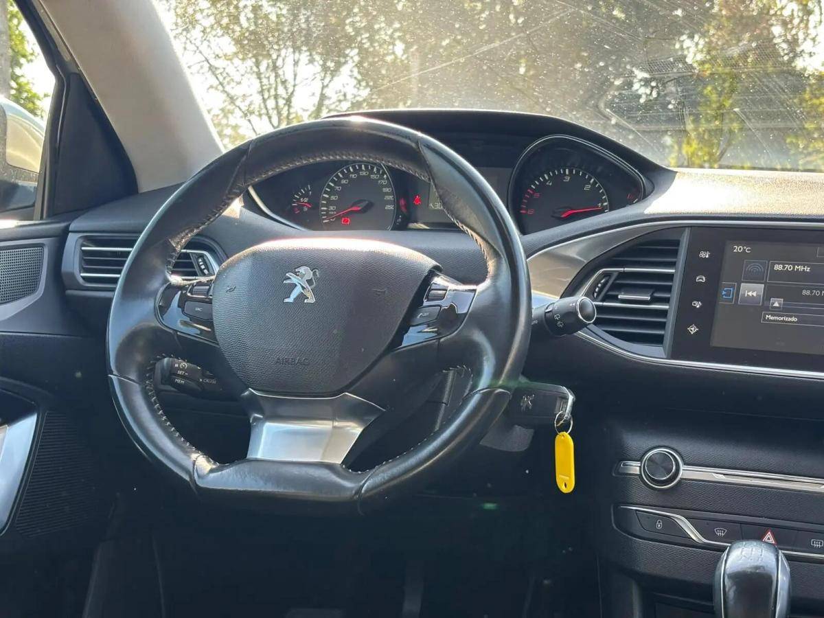 peugeot-308-sw-2015-diesel-1560cc