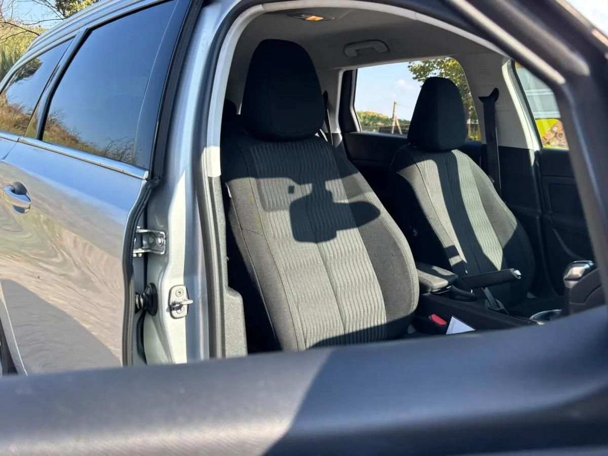 peugeot-308-sw-2015-diesel-1560cc