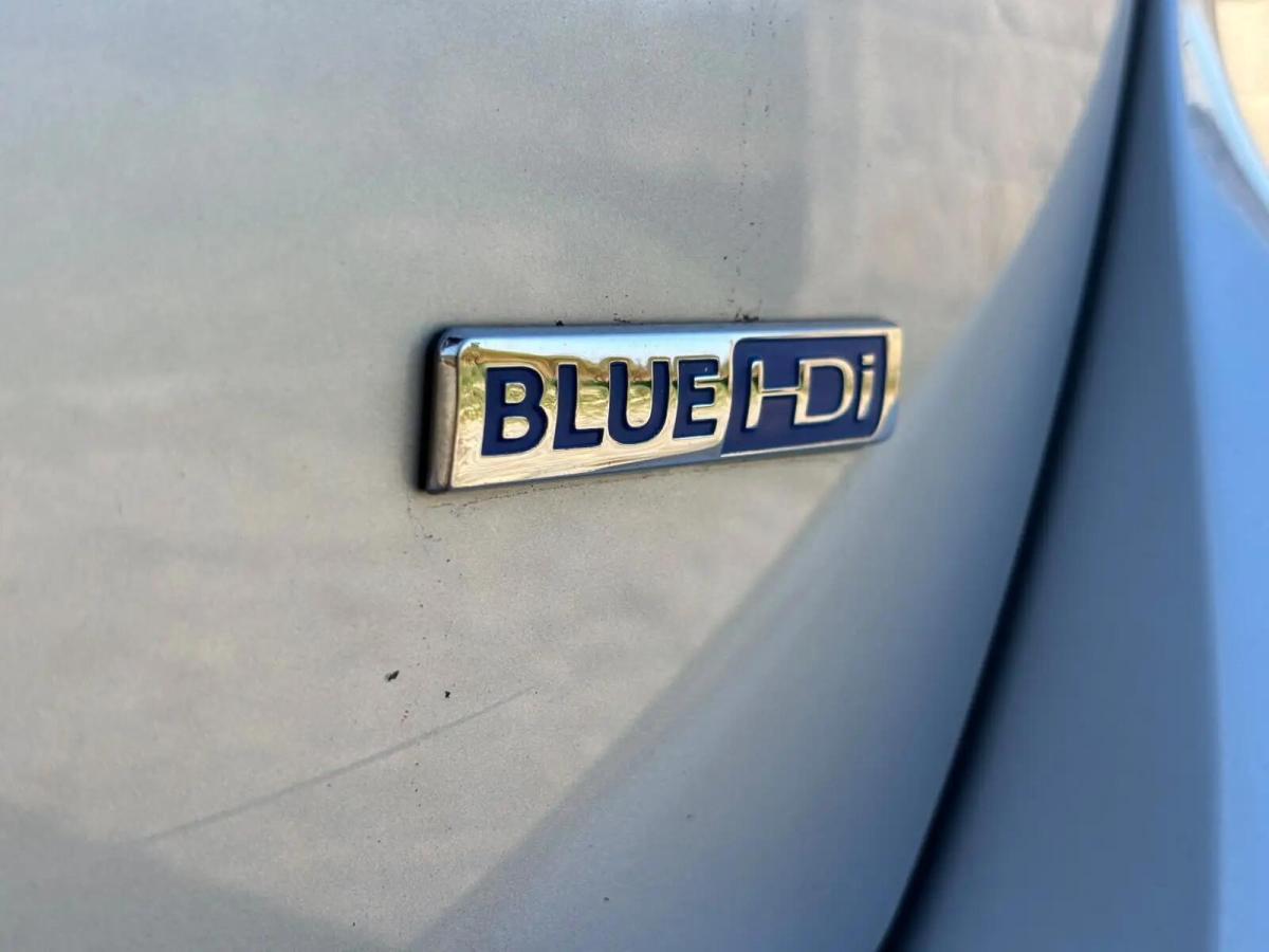 peugeot-308-sw-2015-diesel-1560cc