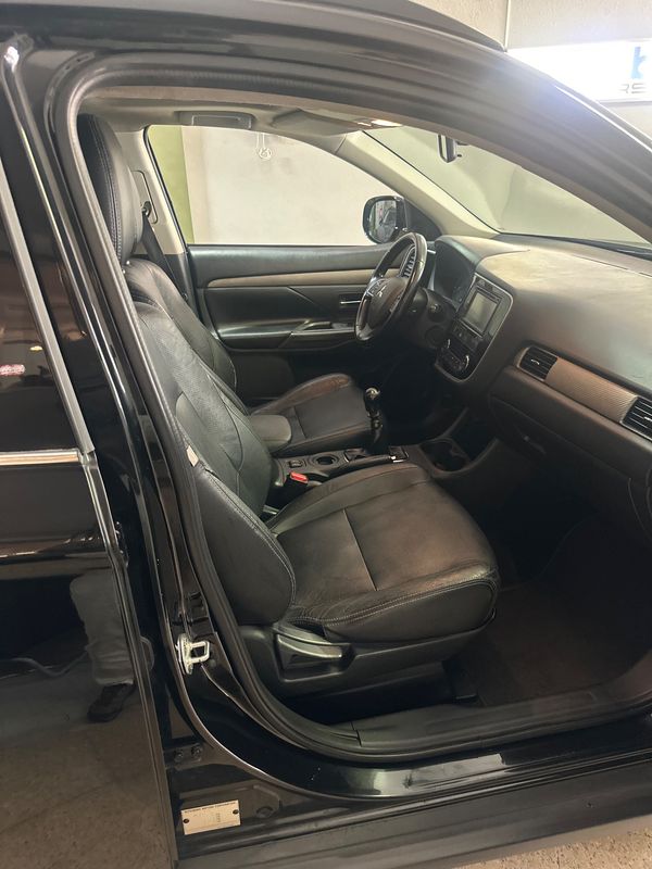 mitsubishi-outlander-2014-diesel-2268cc