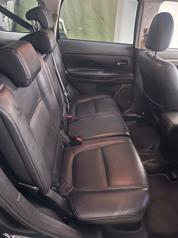 mitsubishi-outlander-2014-diesel-2268cc