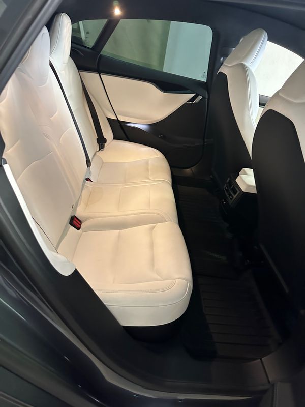 tesla-model-s-2020-eletrico-0cc