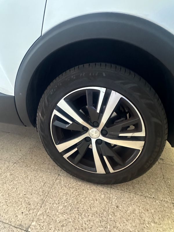 peugeot-5008-2020-diesel-1499cc