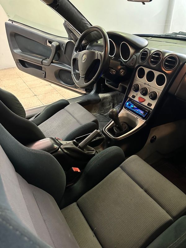 alfa-romeo-gtv-1998-gasolina-1747cc