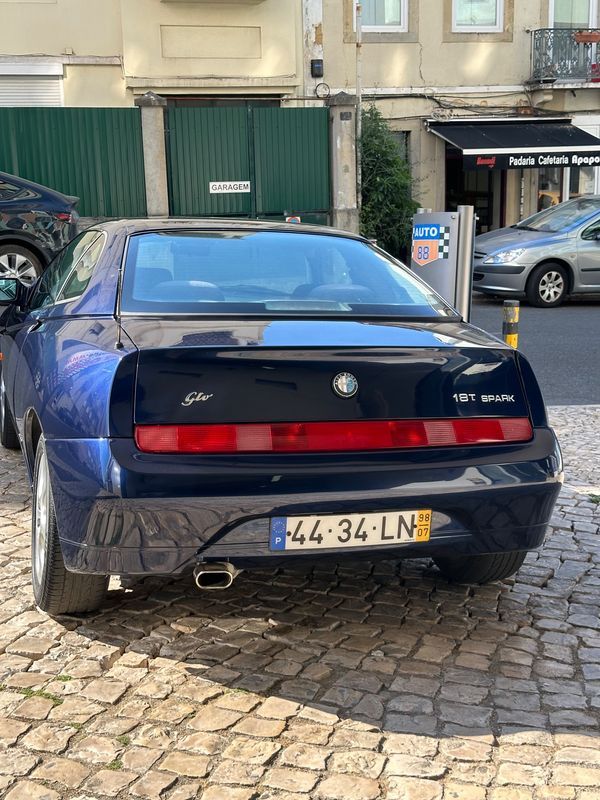 alfa-romeo-gtv-1998-gasolina-1747cc