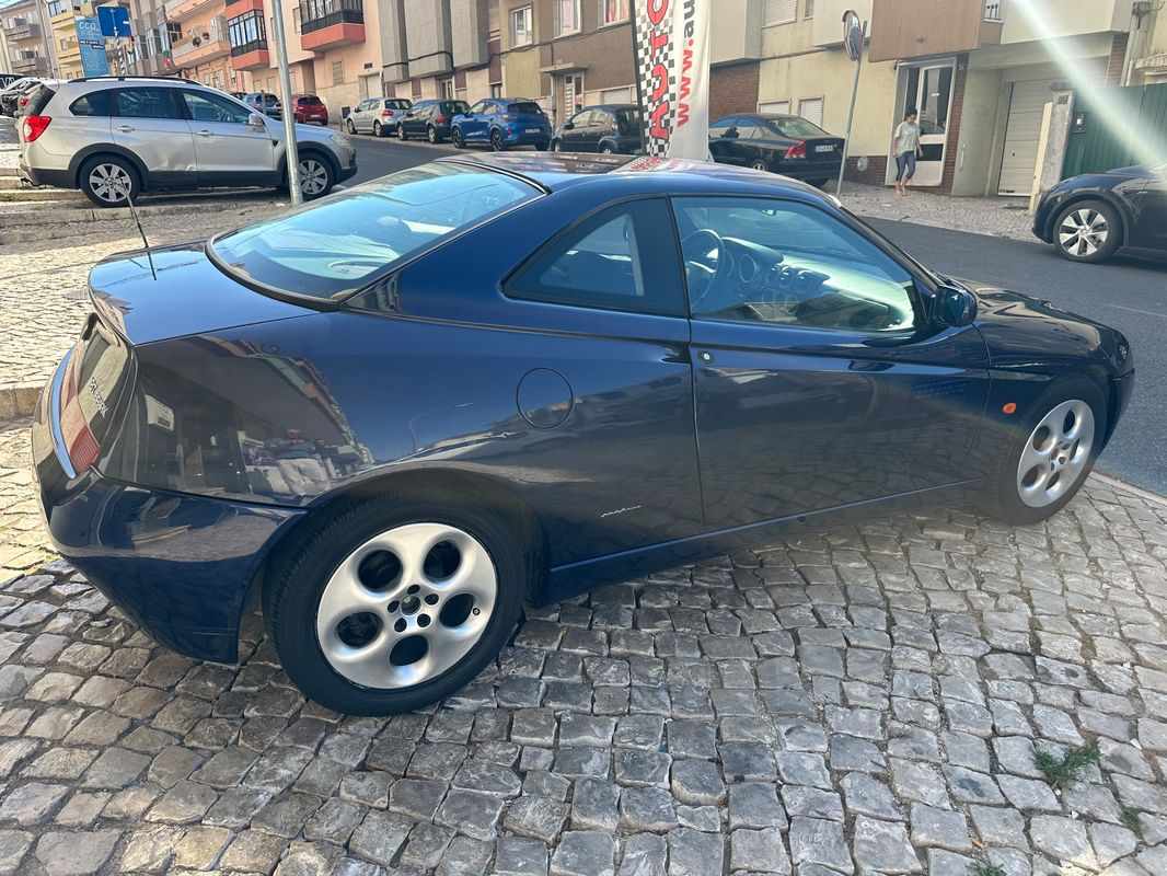 alfa-romeo-gtv-1998-gasolina-1747cc