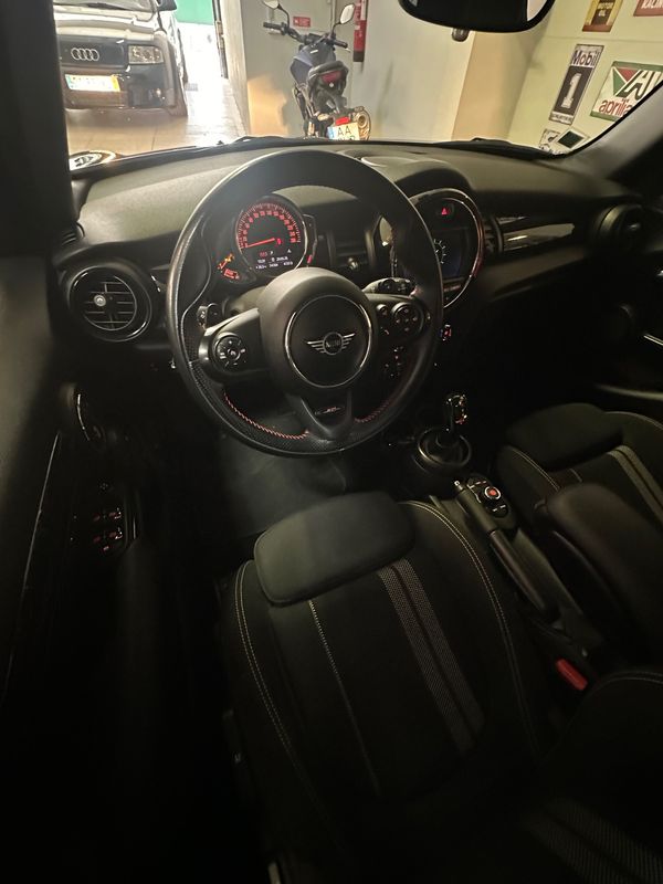 mini-cooper-2018-diesel-1995cc