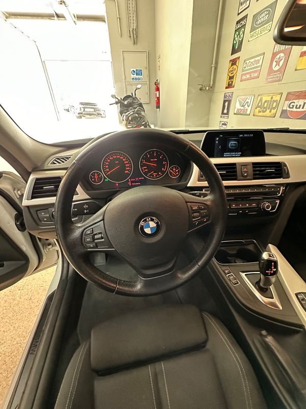 bmw-serie-3-2018-diesel-1995cc