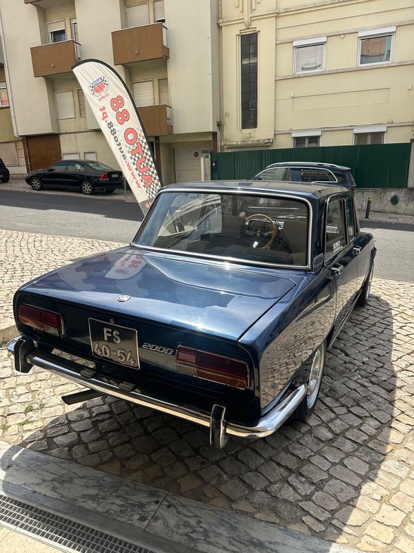 alfa-romeo-2000-1977-gasolina-1961cc