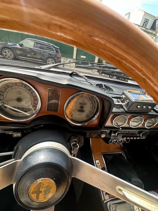 alfa-romeo-2000-1977-gasolina-1961cc