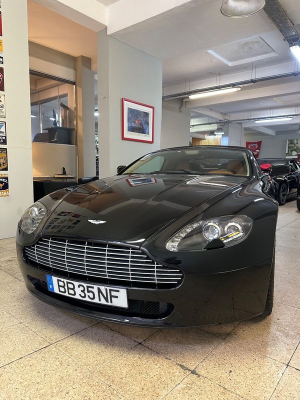 aston-martin-vantage-roadster-2007-gasolina-4300cc