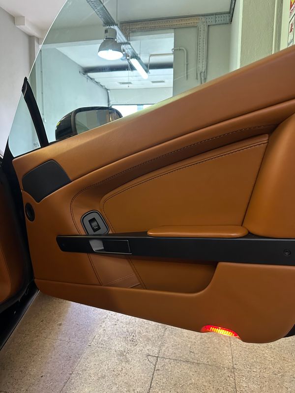 aston-martin-vantage-roadster-2007-gasolina-4300cc