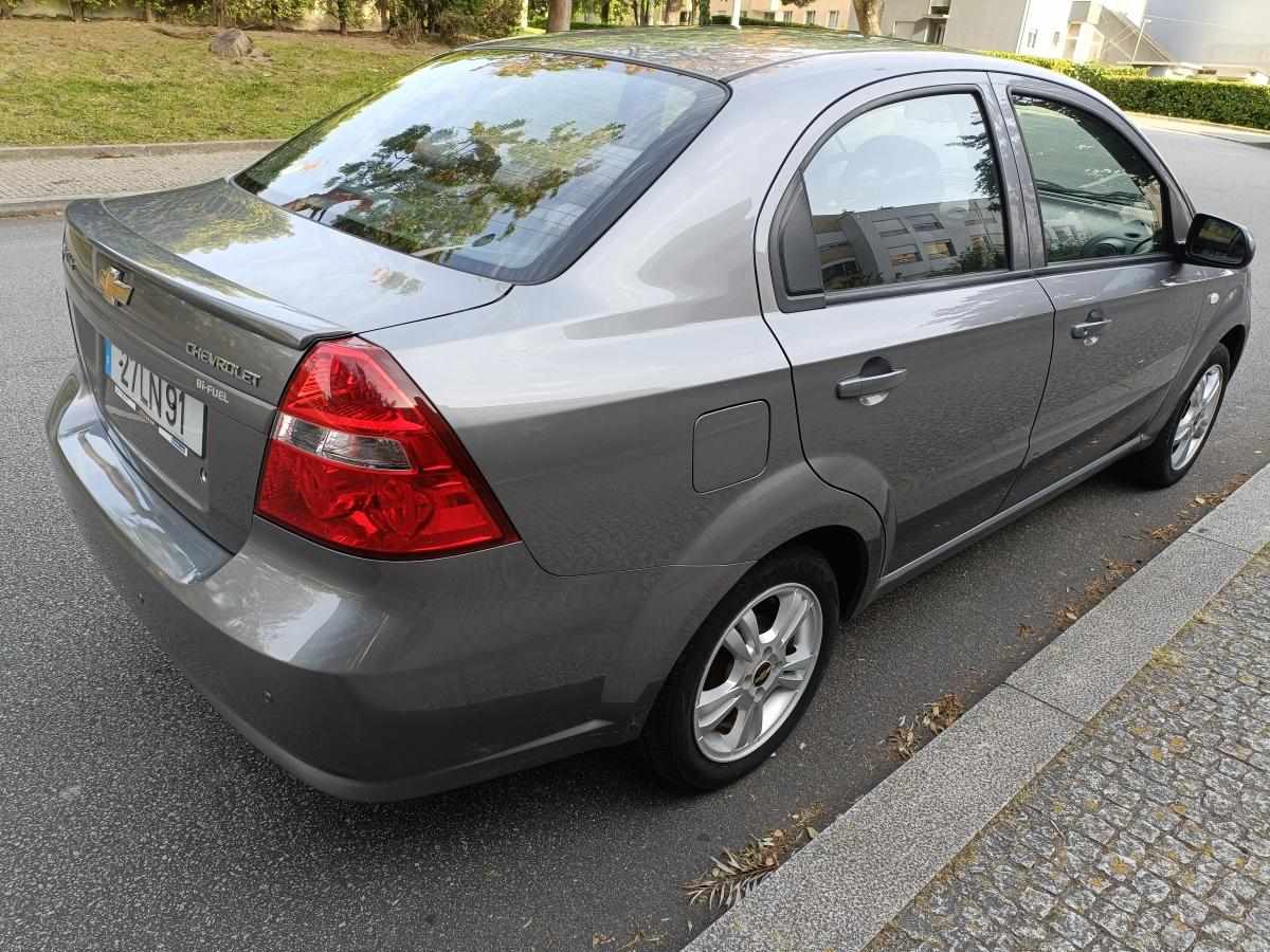 chevrolet-aveo-1-2-2011-gasolina-1206cc