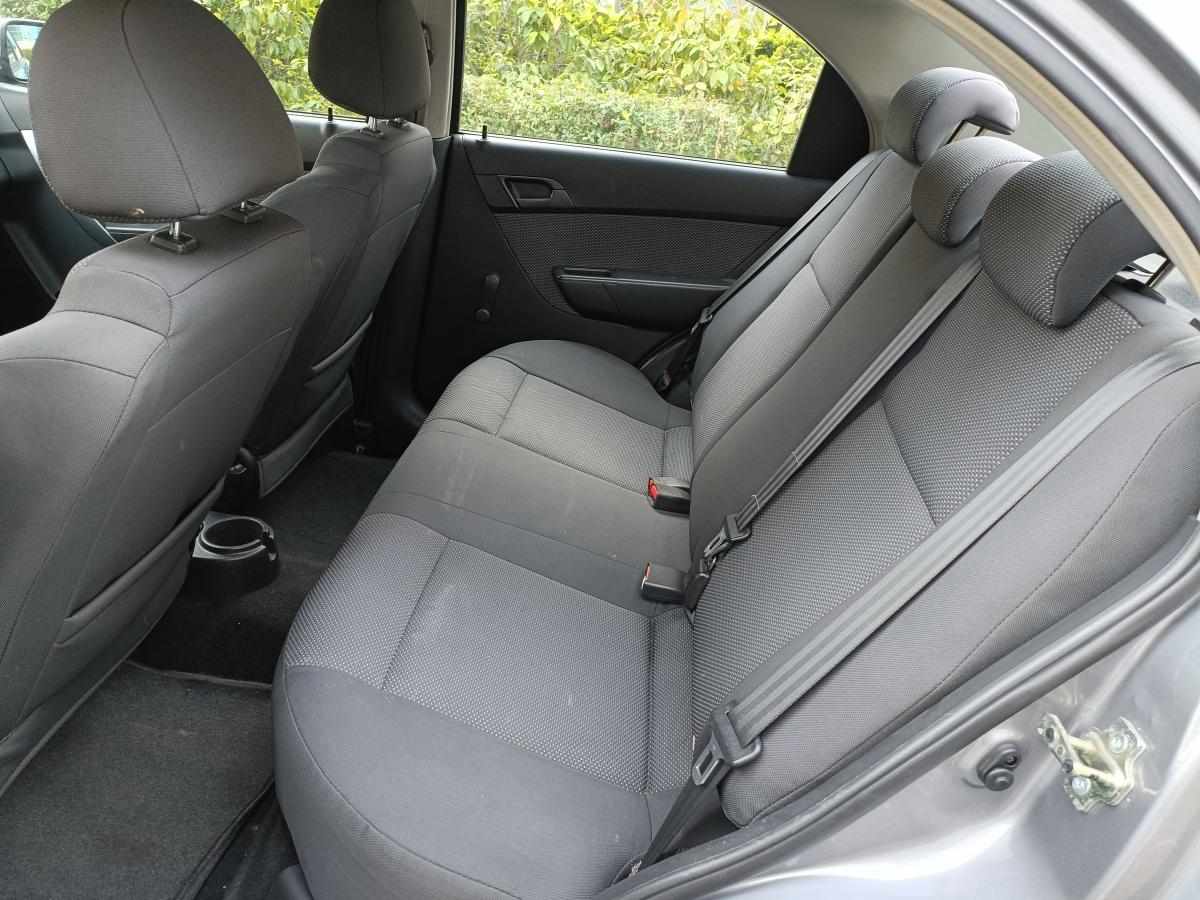 chevrolet-aveo-1-2-2011-gasolina-1206cc