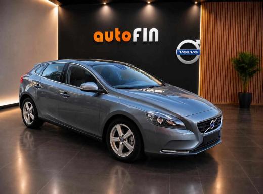 volvo-v40-d2-2015-diesel-1560cc