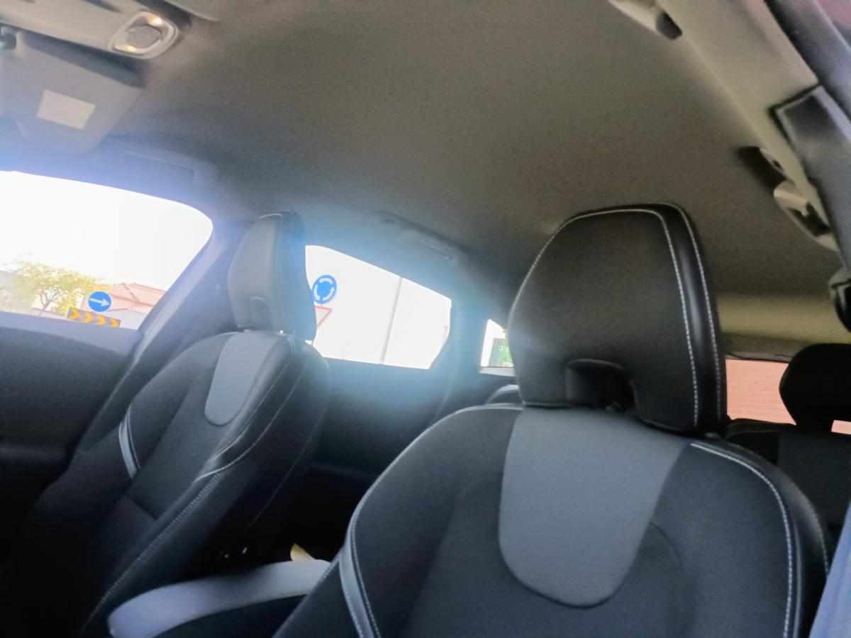 volvo-v40-d2-2015-diesel-1560cc