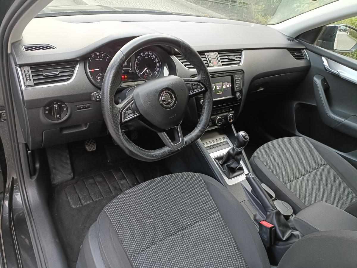 skoda-octavia-1-6-tdi-2016-diesel-1598cc