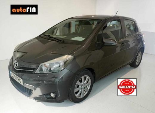 toyota-yaris-1-4-d-4d-2012-diesel-1364cc