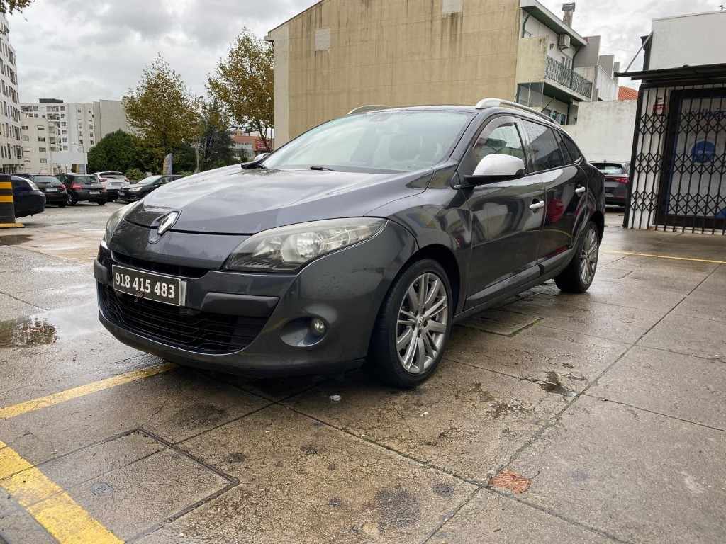 renault-megane-sport-tourer-2011-diesel-1461cc