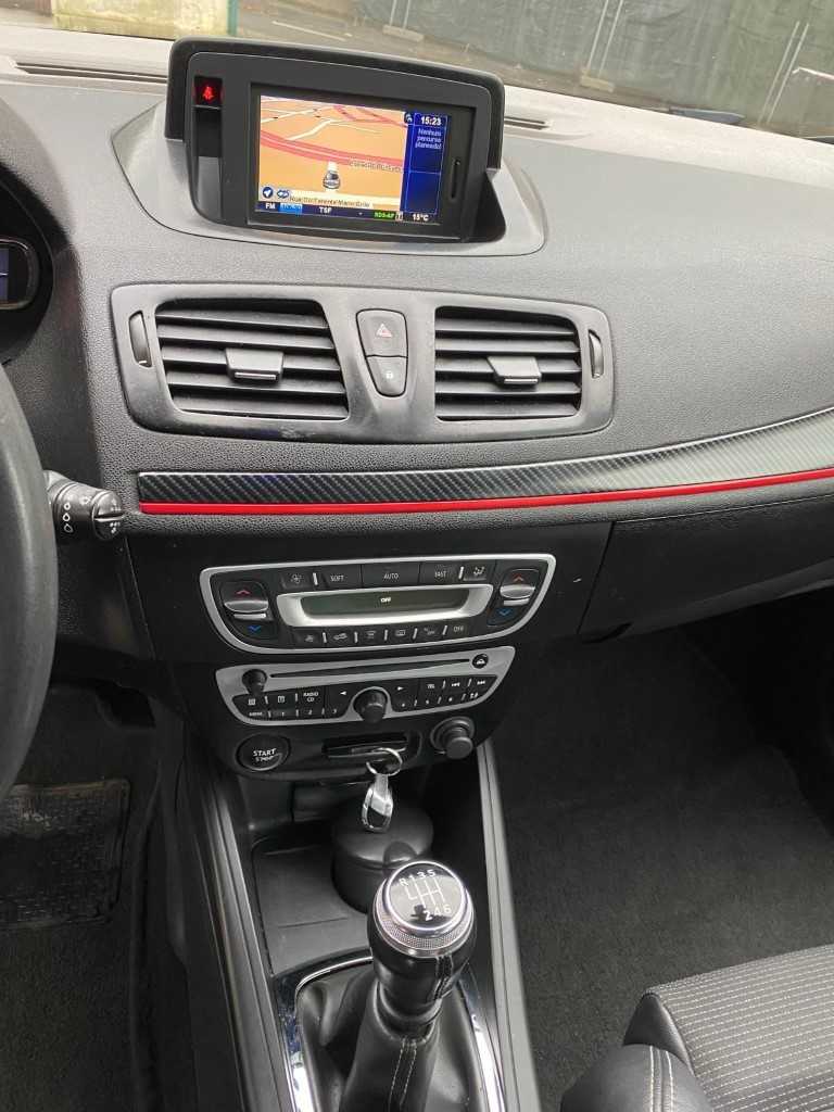 renault-megane-sport-tourer-2011-diesel-1461cc
