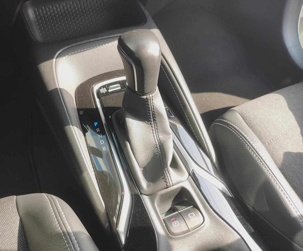 toyota-corolla-hybrid-1-8-vvt-i-2021-gasolina-1798cc