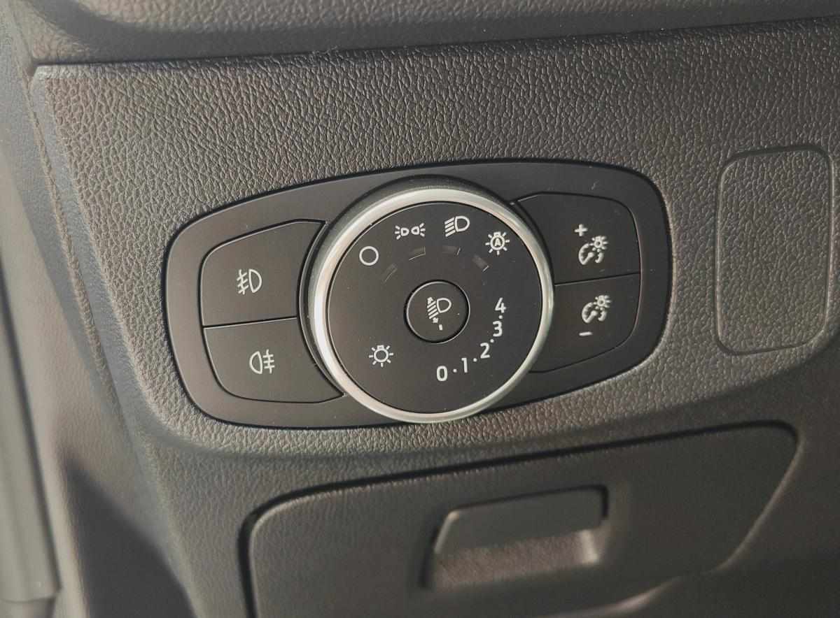 ford-focus-sw-2019-diesel-1499cc