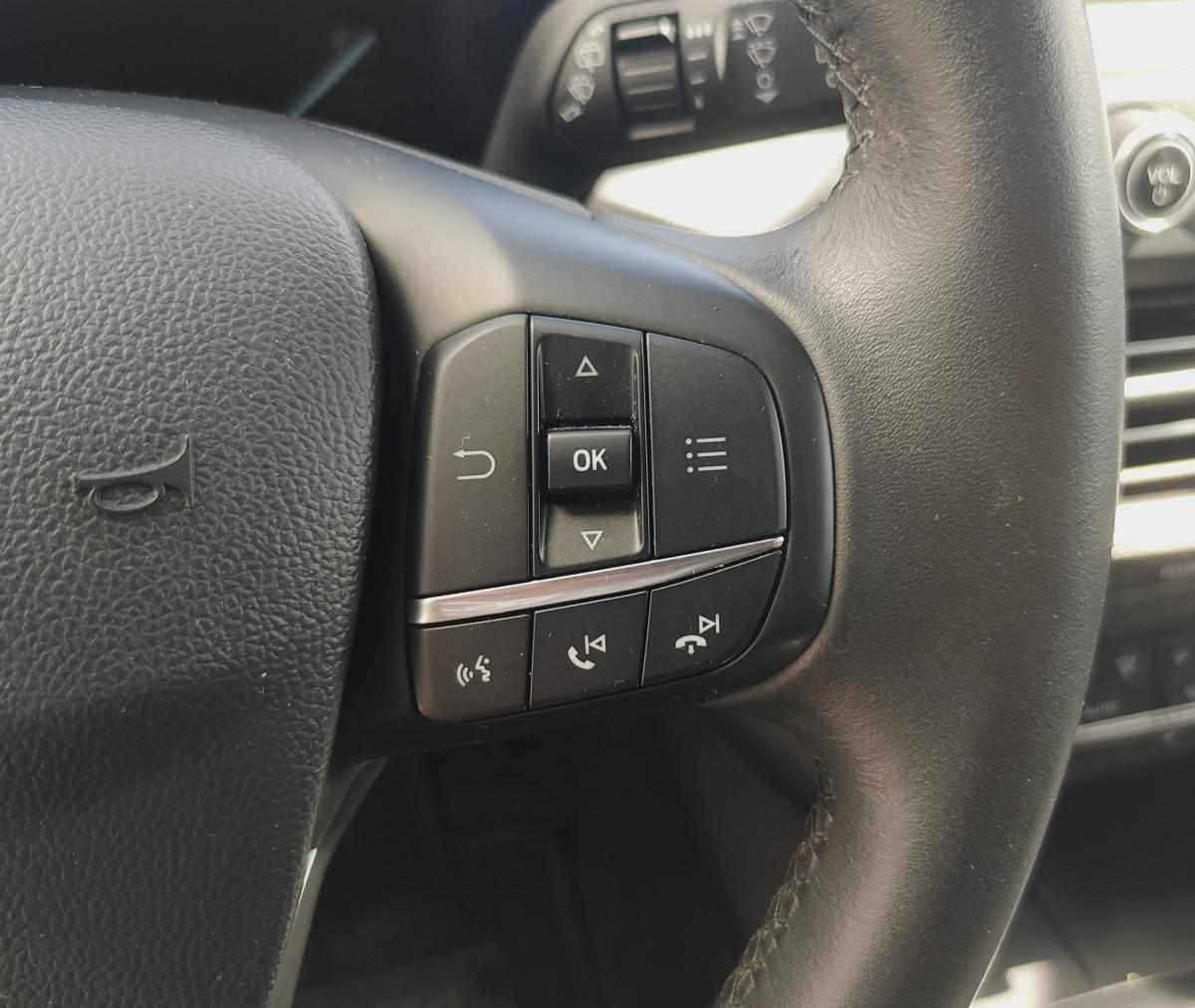 ford-focus-2019-diesel-1499cc