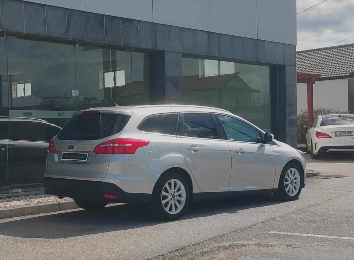 ford-focus-2016-diesel-1499cc