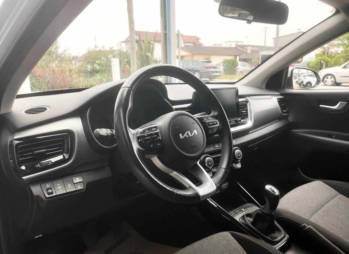 kia-stonic-1-0-t-gdi-2021-gasolina-998cc