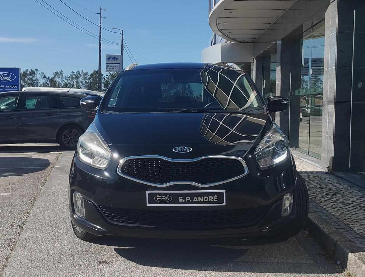 kia-carens-1-7-crdi-2014-diesel-1685cc