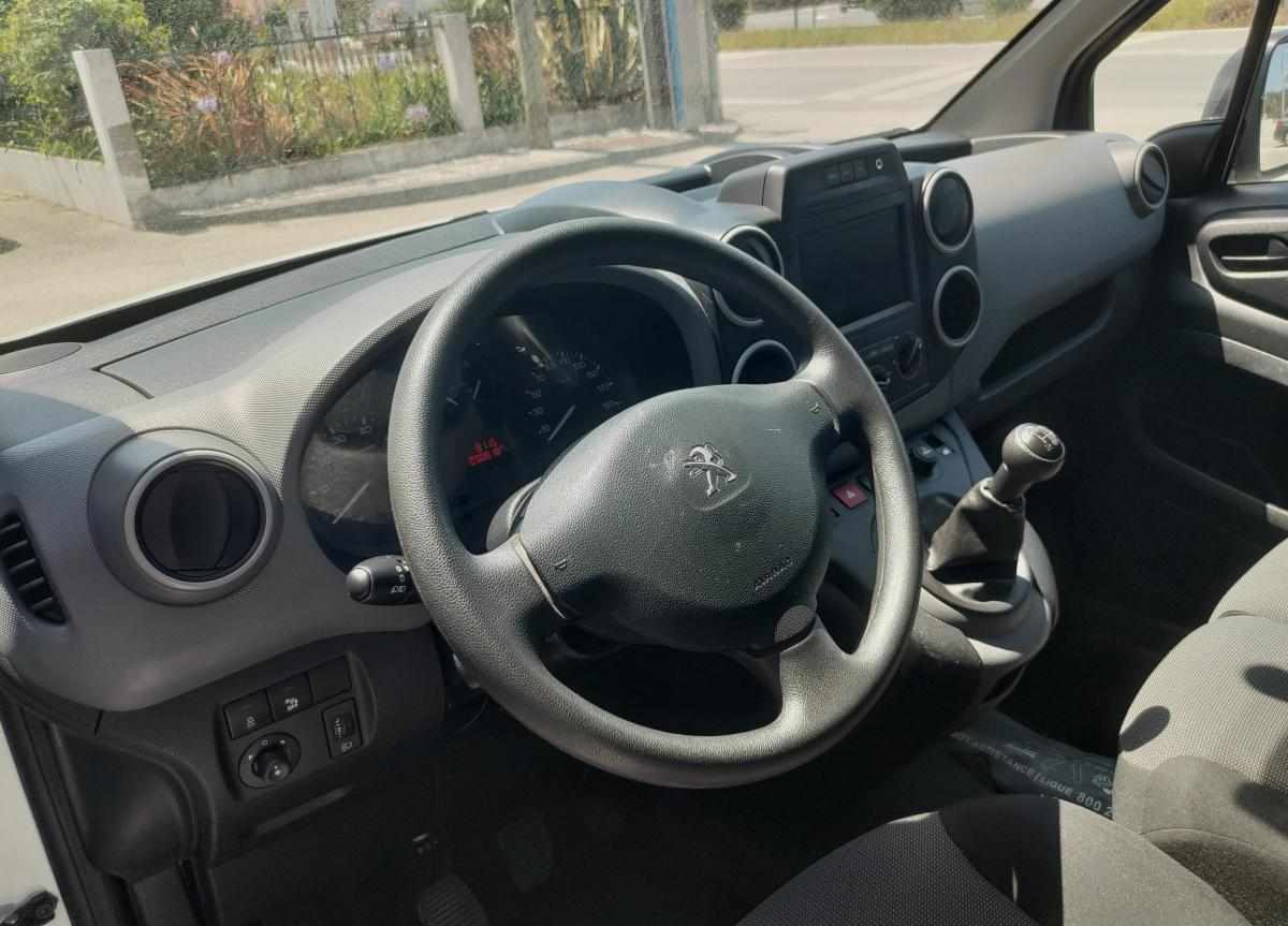 peugeot-partner-1-6-bluehdi-2018-diesel-1560cc