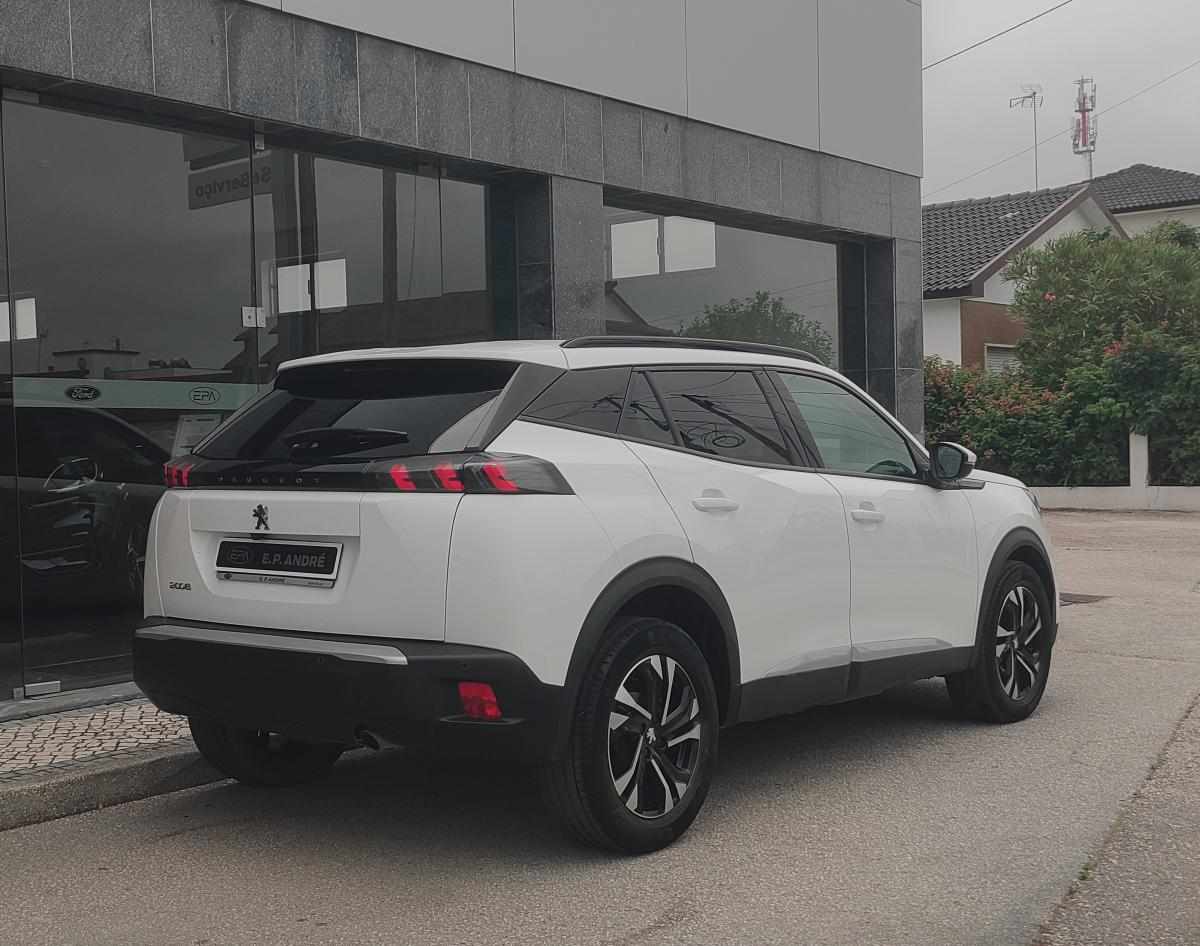 peugeot-2008-2021-gasolina-1199cc