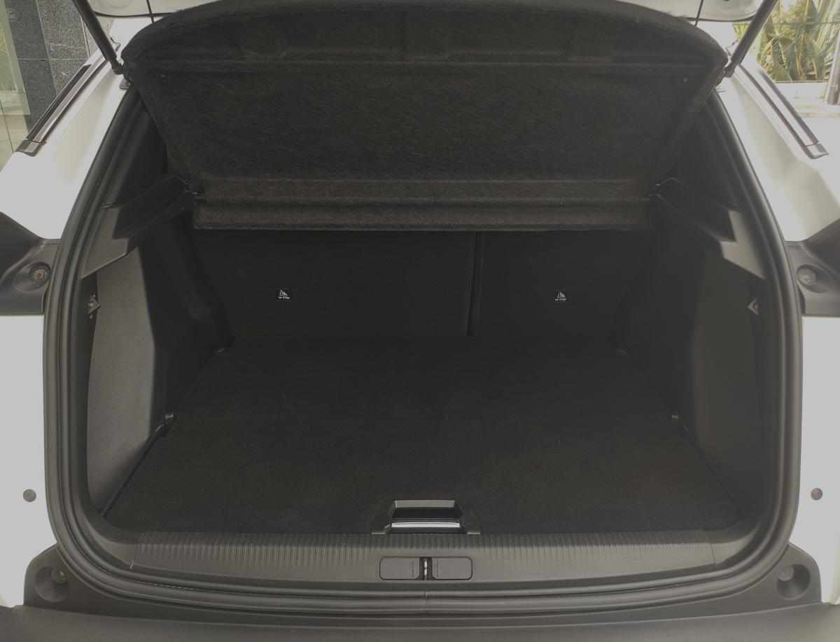 peugeot-2008-2021-gasolina-1199cc