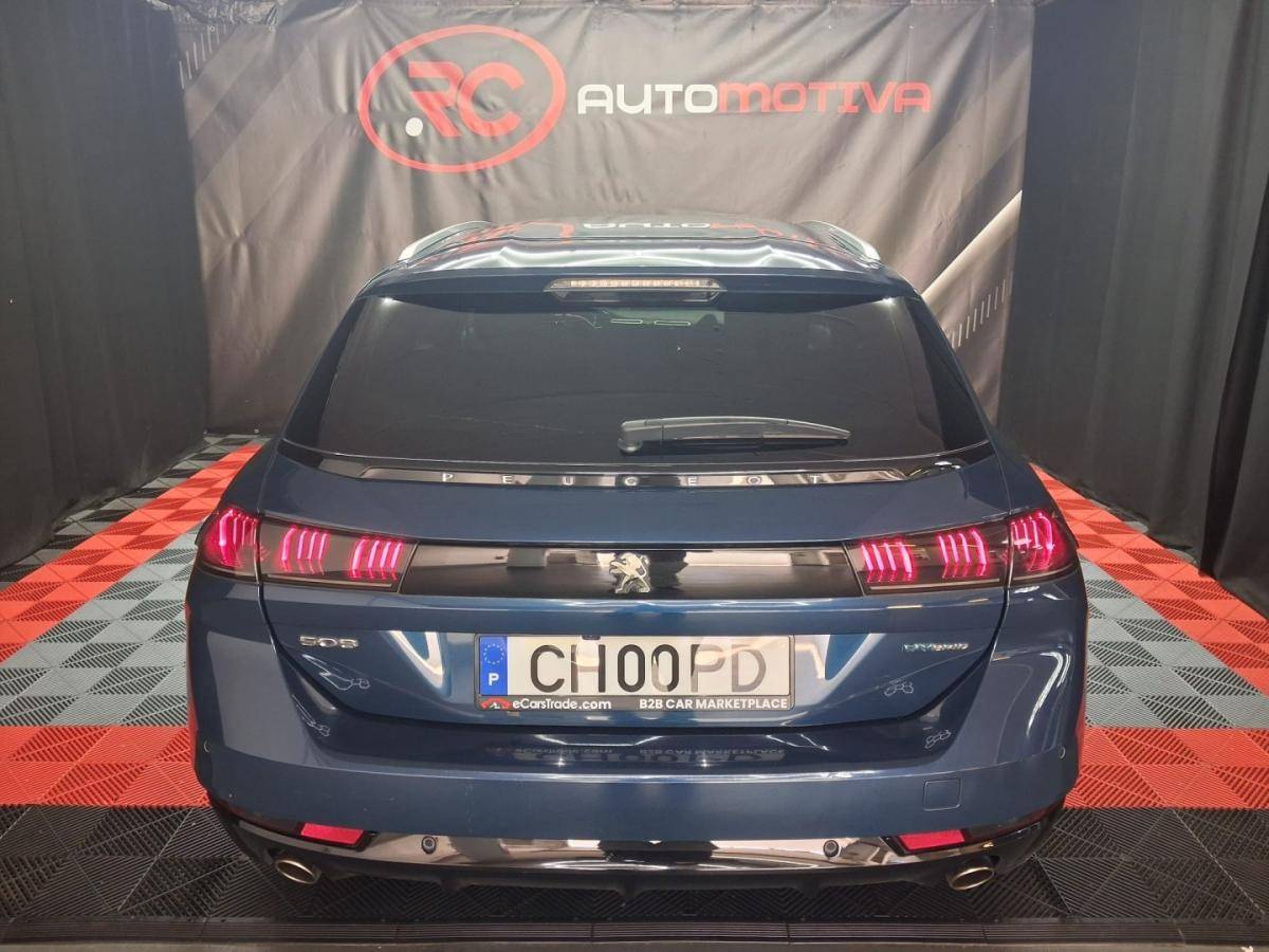 peugeot-508-sw-2021-hibrido-1598cc
