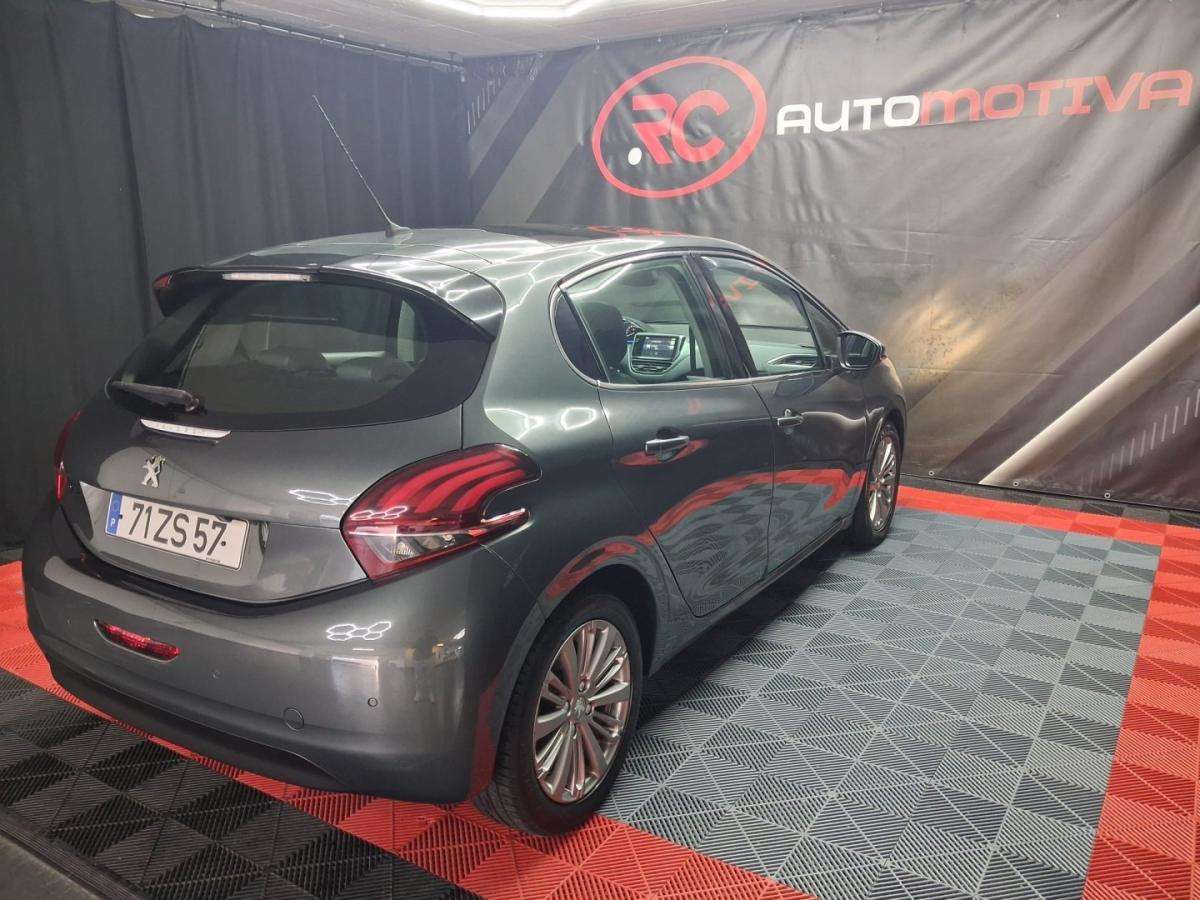 peugeot-208-2015-diesel-1560cc