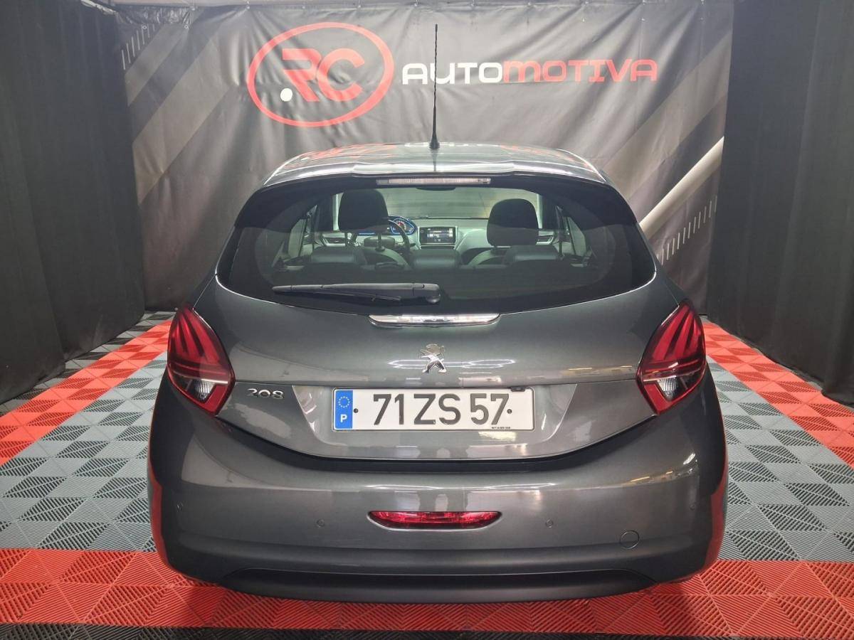 peugeot-208-2015-diesel-1560cc