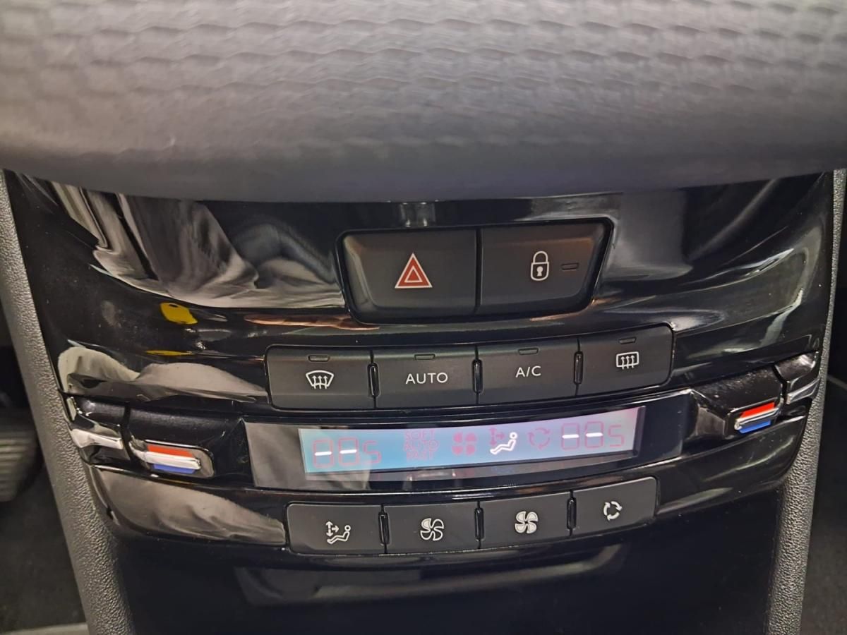 peugeot-208-2015-diesel-1560cc