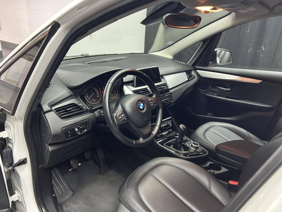 bmw-serie-2-2018-diesel-1496cc