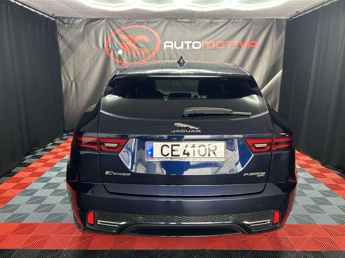 jaguar-e-pace-2023-hibrido-1498cc