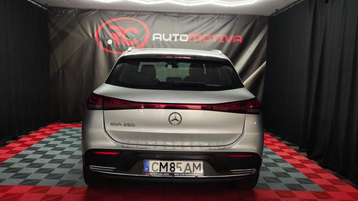 mercedes-benz-eqa-2023-eletrico-0cc