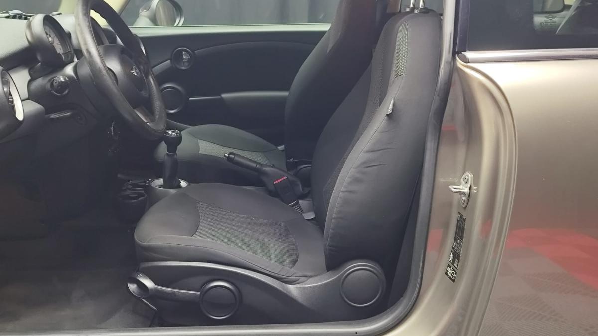 mini-cooper-2011-gasolina-1598cc