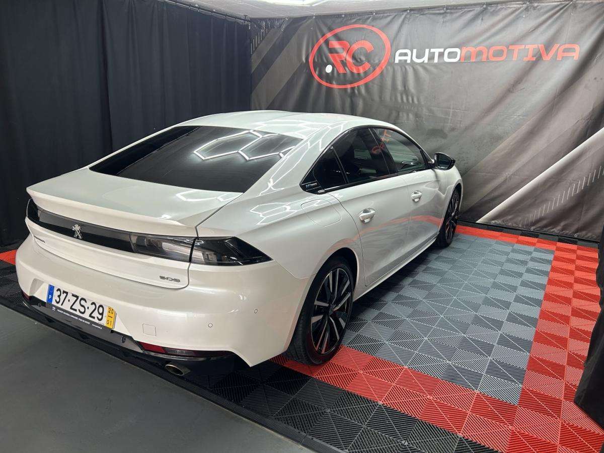 peugeot-508-2020-hibrido-1598cc
