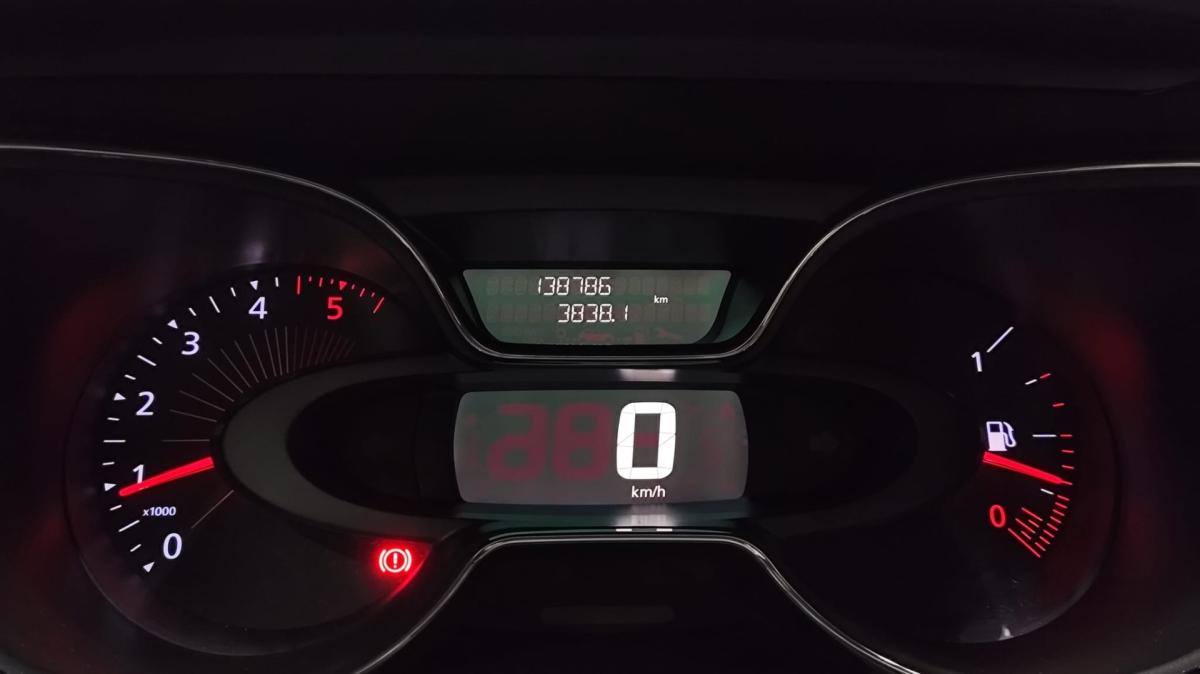 renault-captur-2016-diesel-1461cc