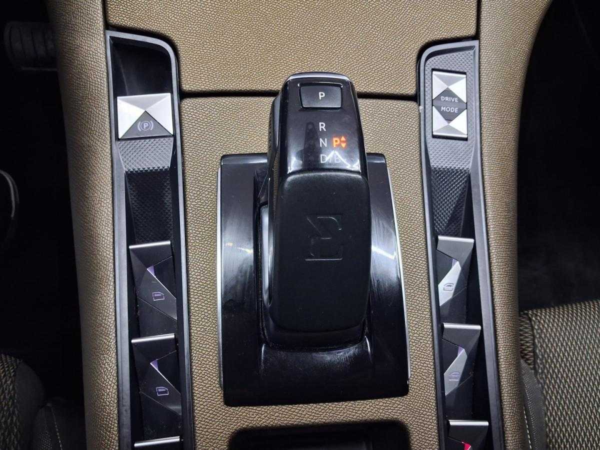 ds-ds-7-crossback-2020-hibrido-1598cc
