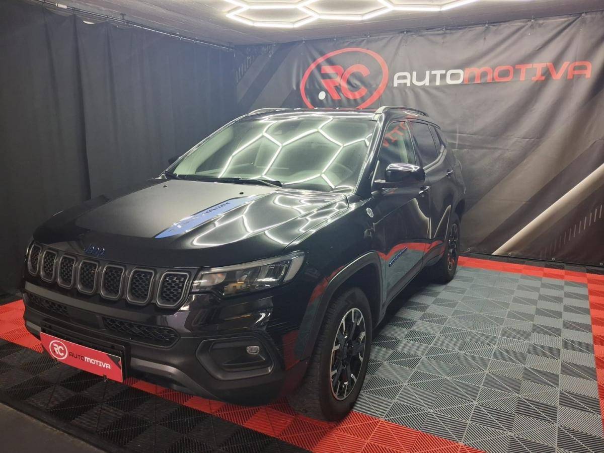 jeep-compass-2023-hibrido-1332cc