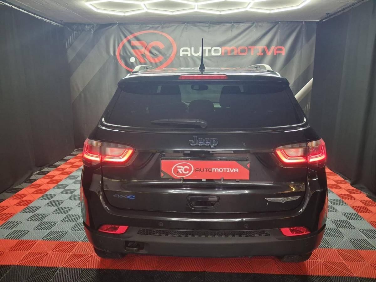 jeep-compass-2023-hibrido-1332cc