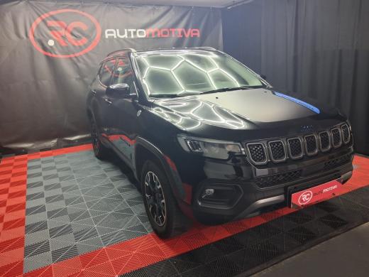 jeep-compass-2023-hibrido-1332cc