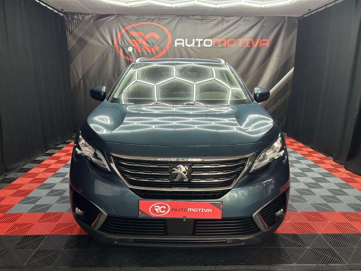 peugeot-5008-2018-gasolina-1199cc
